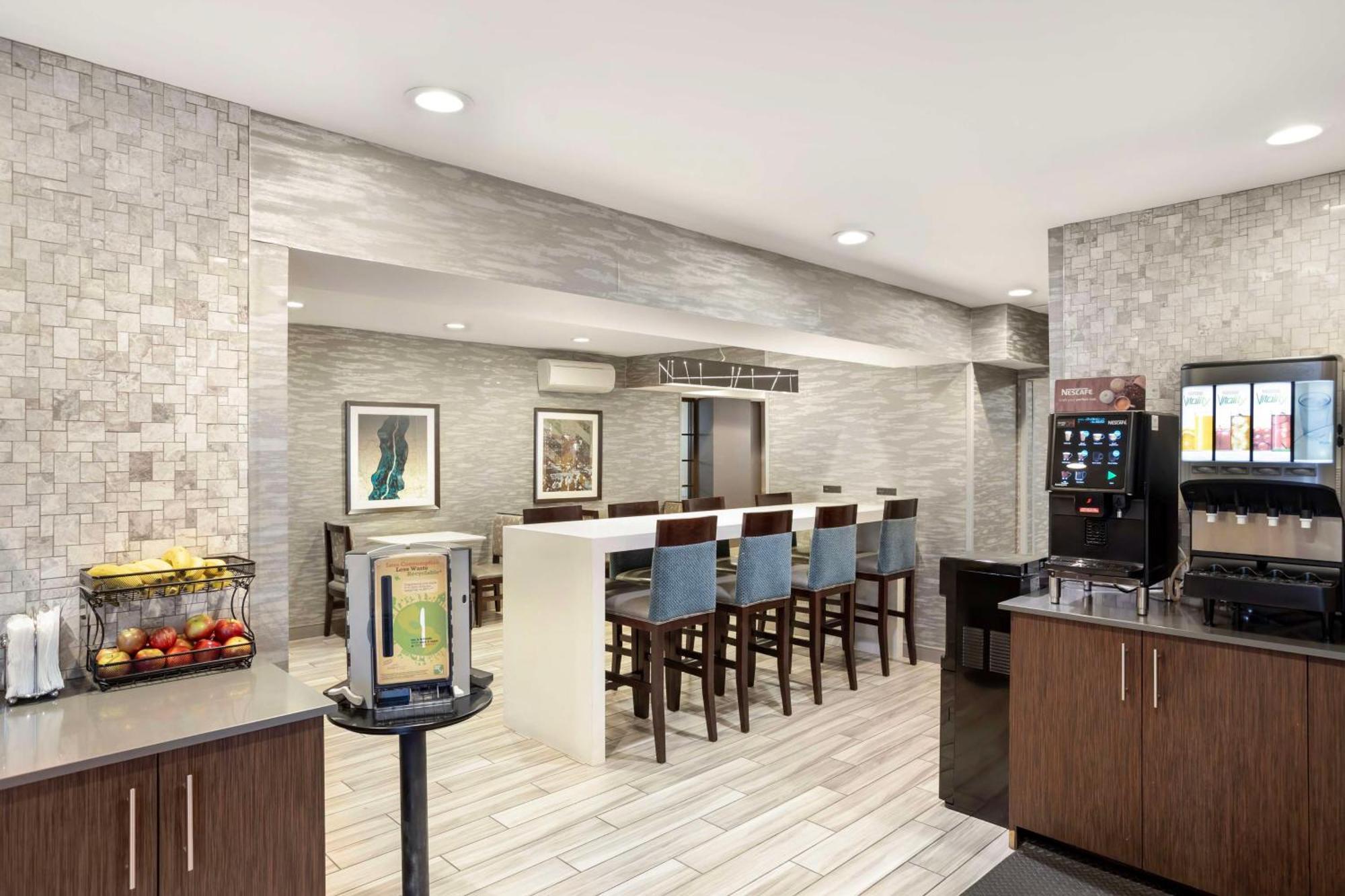 Best Western Plus Fairfield Hotel Exterior foto